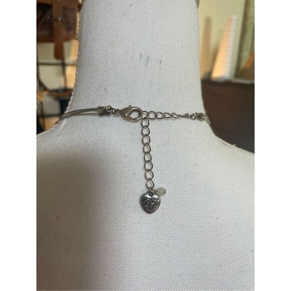 Betsey Johnson Woven Mixed Multi-Colored Bead Flower Heart Illusion Necklace - Picture 2 of 6